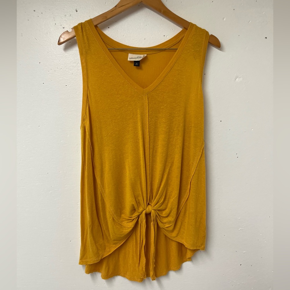 Universal Thread size M knotted yellow tank